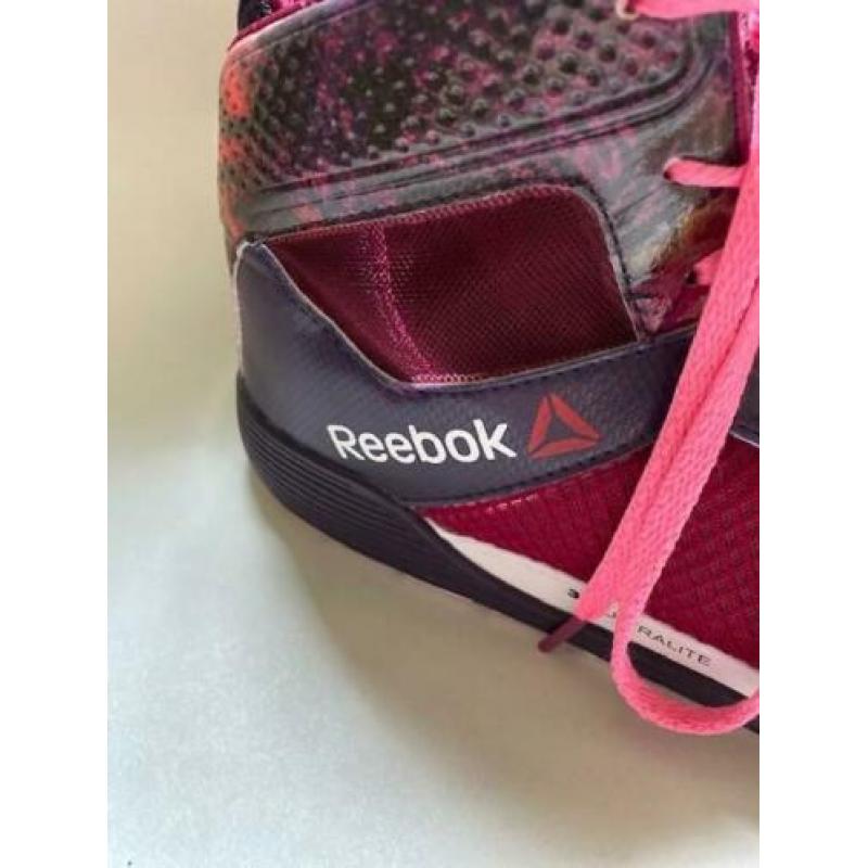 Reebok, limited edition. Maat 39. Nauwelijks gedragen!