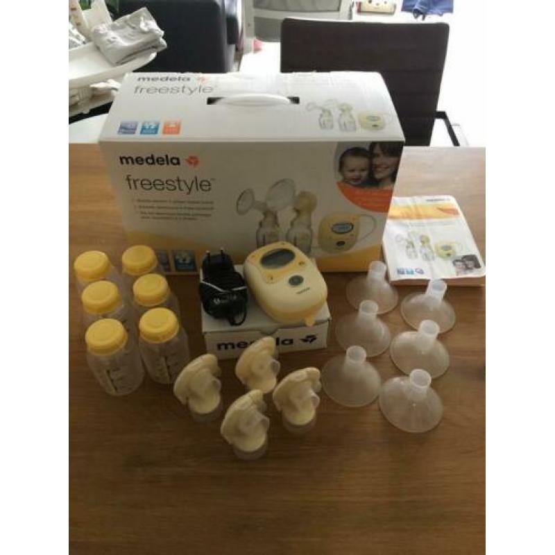 Medela Freestyle elek dubbele kolf. Compleet met tas