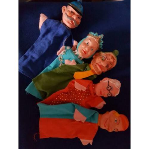 Poppenkast poppen
