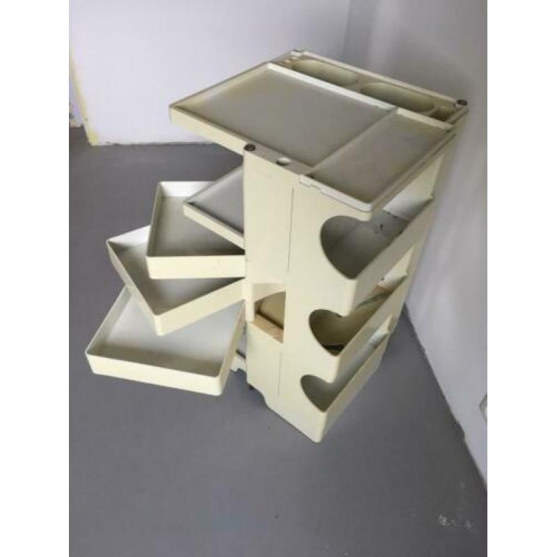 Vintage Joe Colombo Boby trolley retro design kast space age