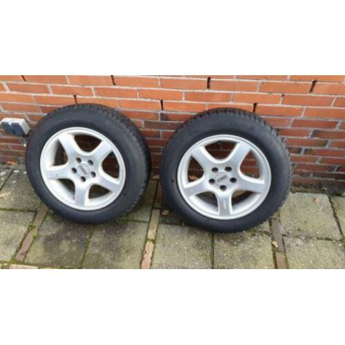 Velgen met winterbanden 185 65 r15