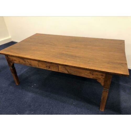 Mooie antiek eiken tafels + sidetable