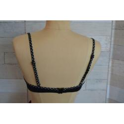 zwarte push up bh, witte stipjes 75C - honkermoller - bh03