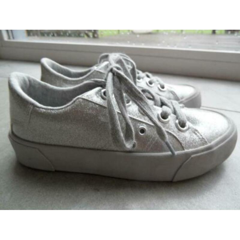 Glittergymschoenen van Zara, maat 32 meisje, ZGAN!