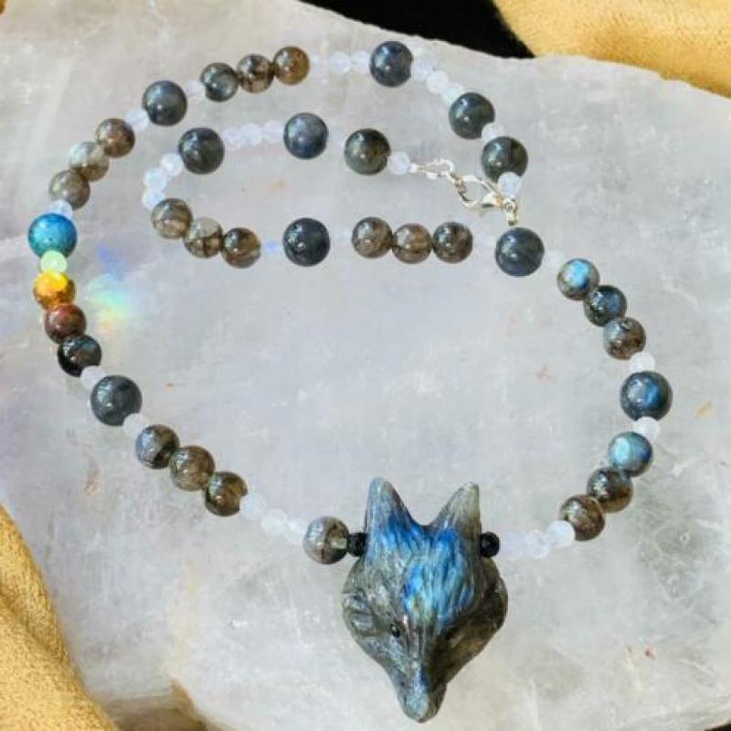 Labradoriet vos hanger meditatie beschermt sjamaan yoga love