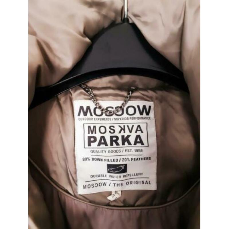Mooie Moscow winterjas, maat L, als nieuw