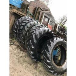 Ford Major banden 16.9 r36