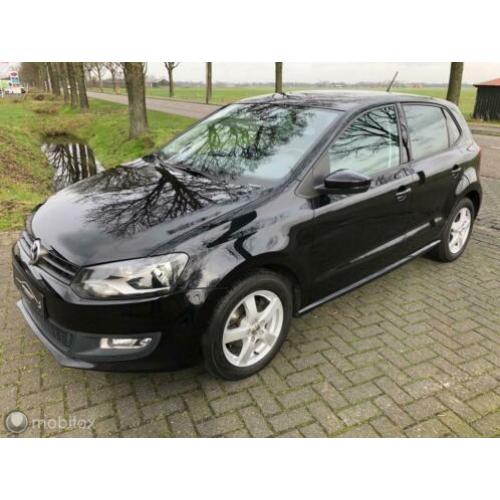 Volkswagen Polo 1.4-16V Highline/ Zwartm / 5 Drs/ Topstaat