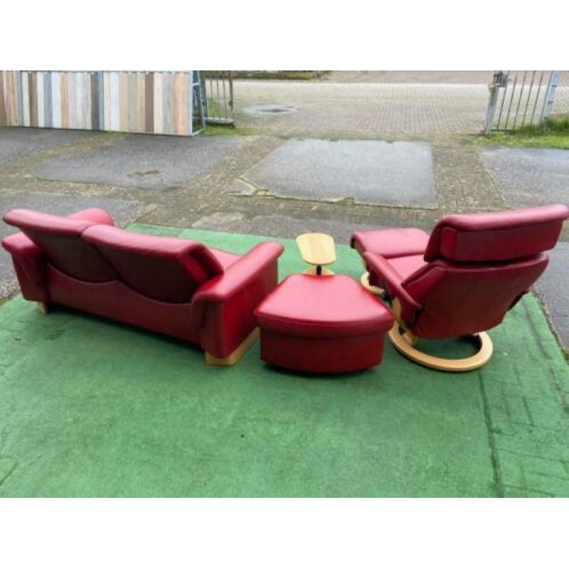 STRESSLESS bank set inclusief hocker + fauteuil met voetbank