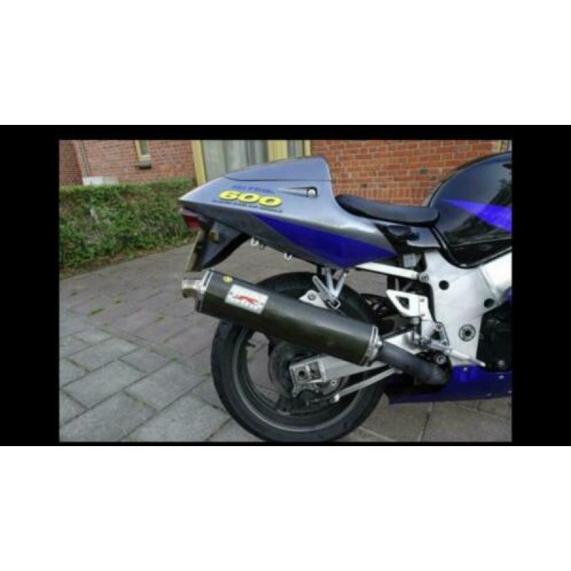 Suzuki GSX-R 600 SRAD.