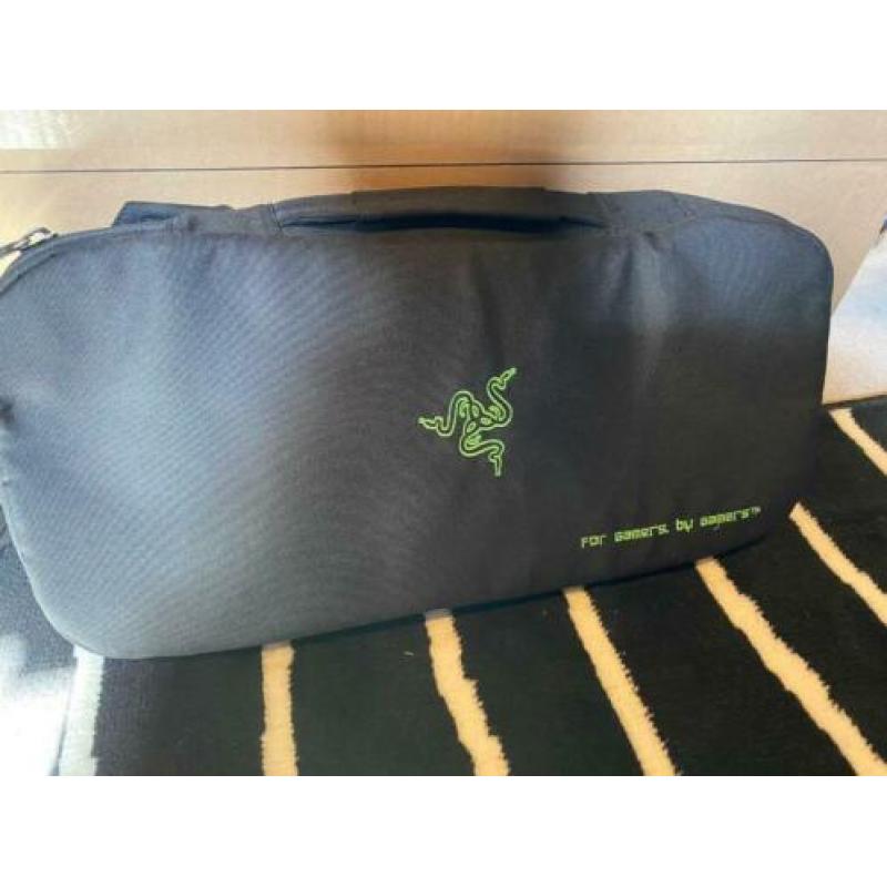 Zeer nette Razer hoes voor gaming toetsenbord + accesoires!