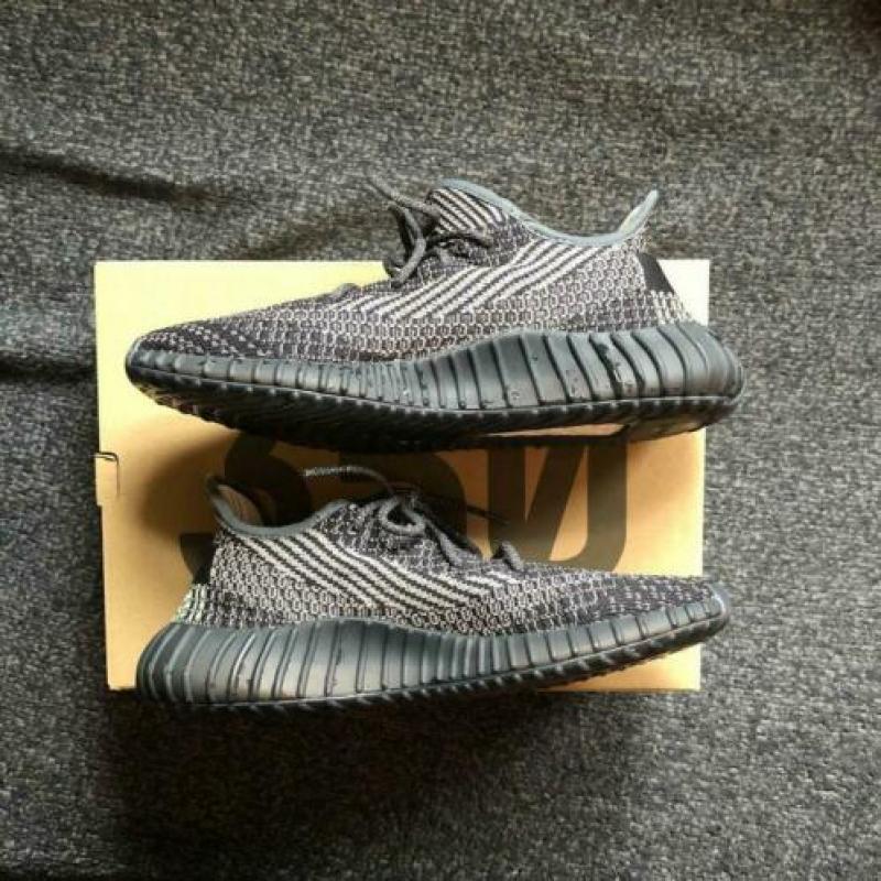 Yeezy boost 350 yecheil