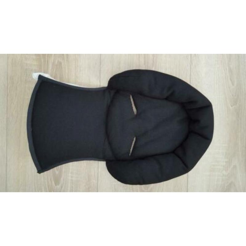 Maxi-cosi Pebble grey (incl. zitverkleiner en voetenzak)