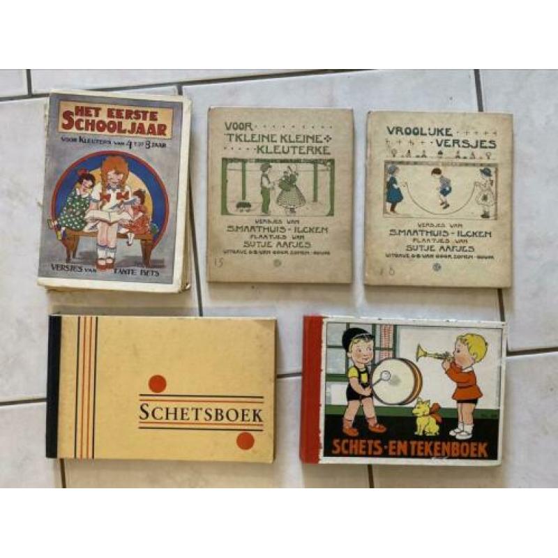 Div. schoolboeken jaren 30, schetsboek, versjes, tekenboek