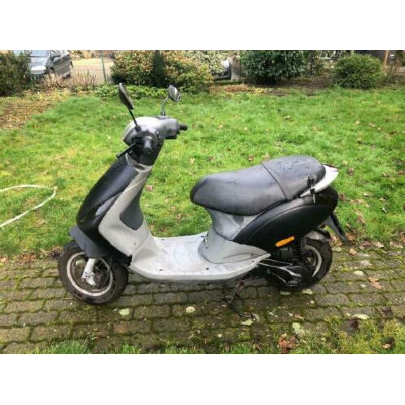 Piaggio zip te koop