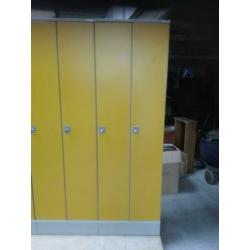 locker kast / garage kast / kleding kast / kasten