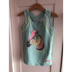 Kidzart rokje met bijpassende shirts/jack alles voor €30