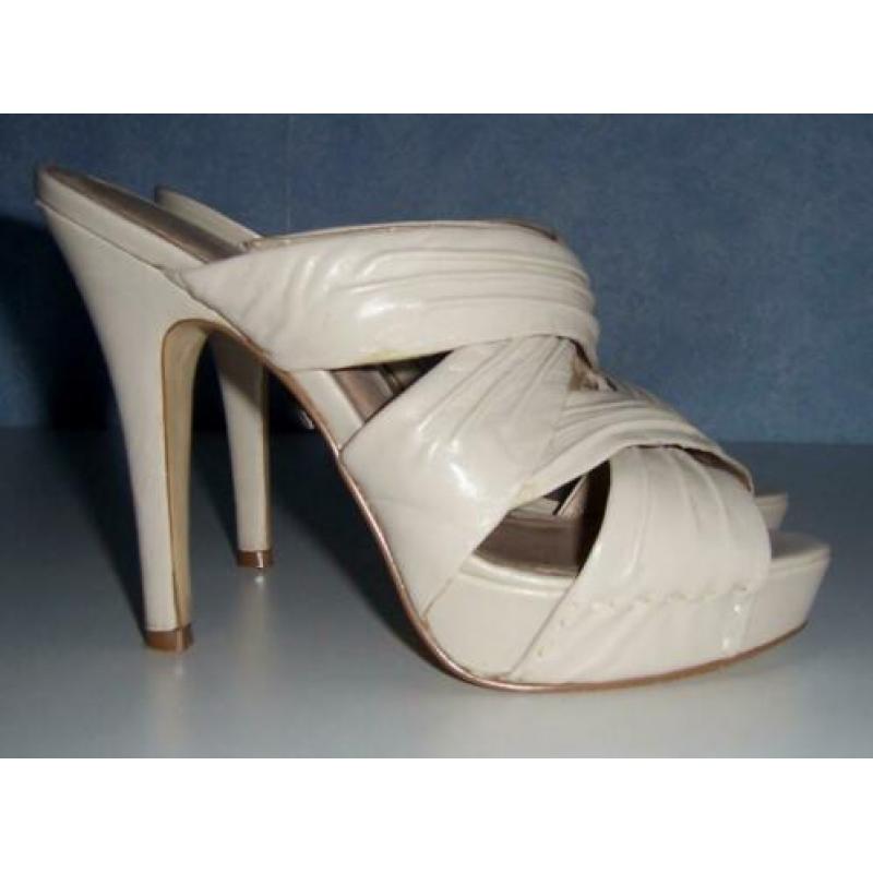 Open Pumps 38 Beige leer 5th.Avenue Als nieuw!