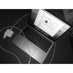 Apple MacBook Air (2019) 13,3" i5 16GB RAM 512GB SSD Space G