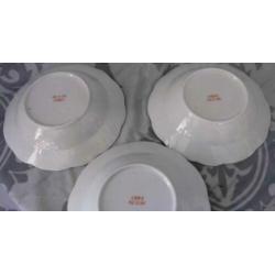 3 Brocante schaaltjes kommen roosjes made in China (1163)