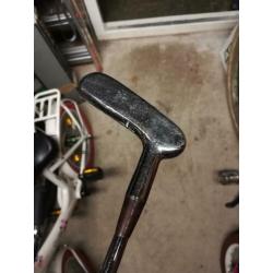 Putter links en rechtshandig