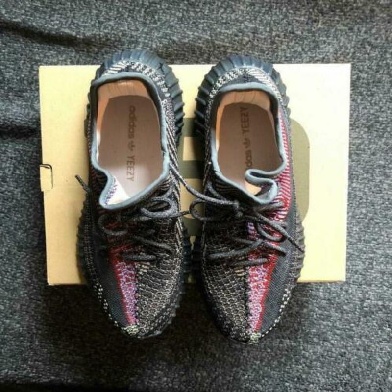 Yeezy boost 350 yecheil