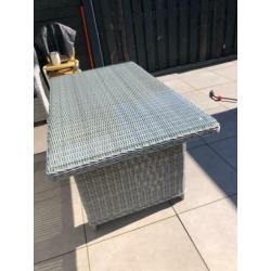 Nieuw in doos tuintafel
