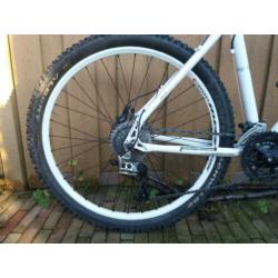 Instap mountainbike Focus, maat M