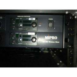 Mipro Ma-909 Wireless Mixer incl 19 inch case