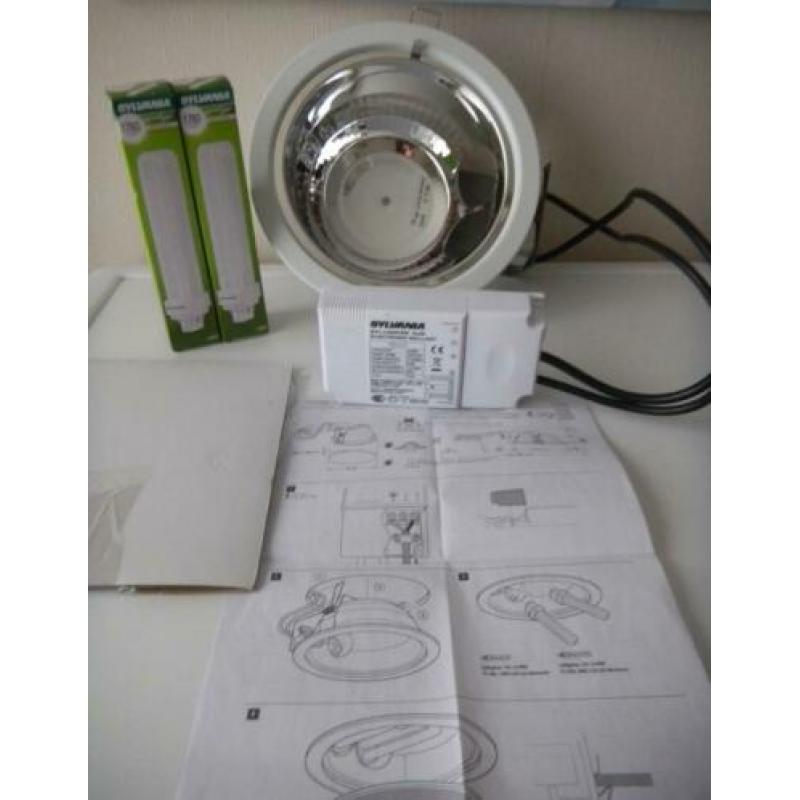 Partij 12 x newlec plc 2 x 26 watt hf inbouwspot downlighter