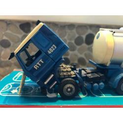 Tekno vrachtwagen 1:50, RTT