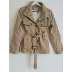 Jasje trenchcoat beige camel H&M XS 34