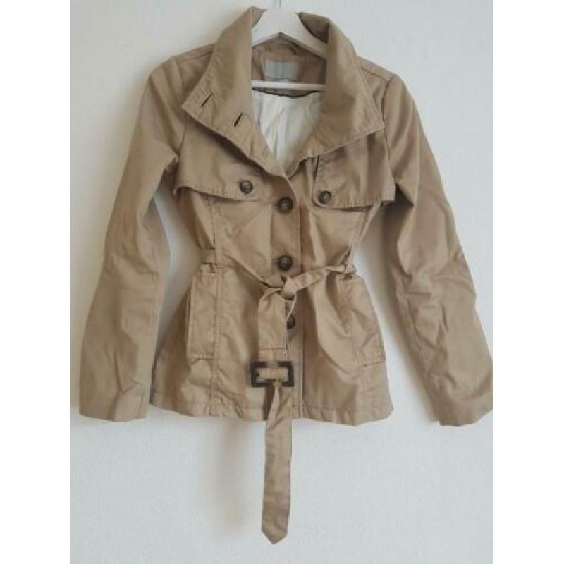 Jasje trenchcoat beige camel H&M XS 34