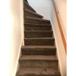Laat nu uw trap bekleden door de vakman.