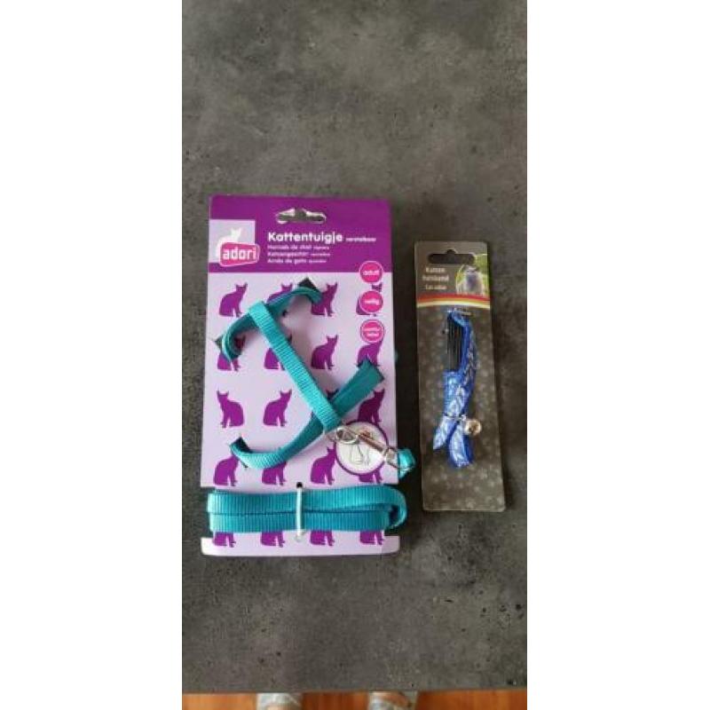 Voerbakjes NIEUW en kattentuigje met riempje