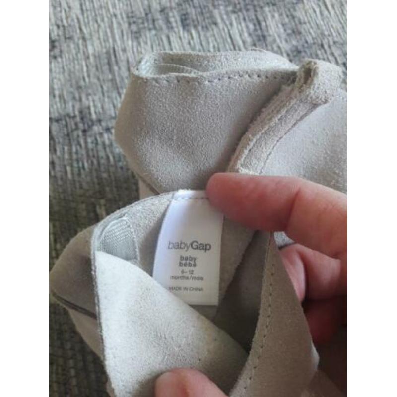 Baby GAP maat 6 tot 12 mnd nog Nieuw!