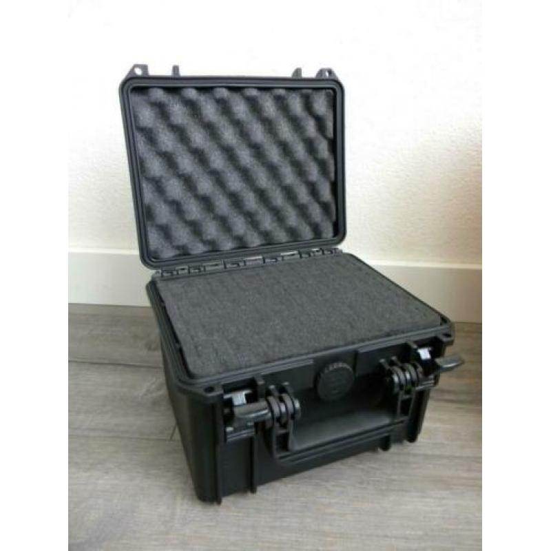 Ekof Case 532.155 Camerakoffer met foam (Peli 1300 altern.)