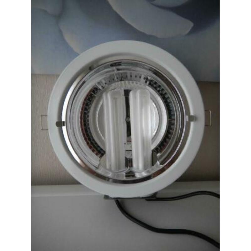 Partij 12 x newlec plc 2 x 26 watt hf inbouwspot downlighter