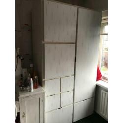 kledingkast garderobe White Wash kleur veel hang opberg ruim