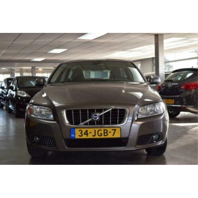 Volvo V70 2.0F Kinetic Clima Full Map Navigatie Vol Leder Tr