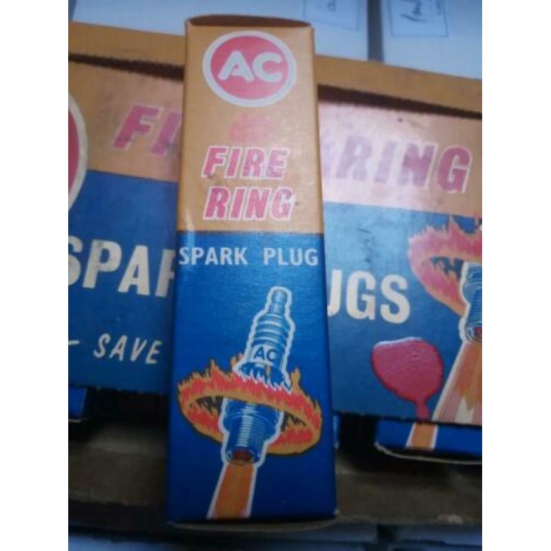 AC Delco Oude bougies Set van 8 in displaydoosje Fire Ring