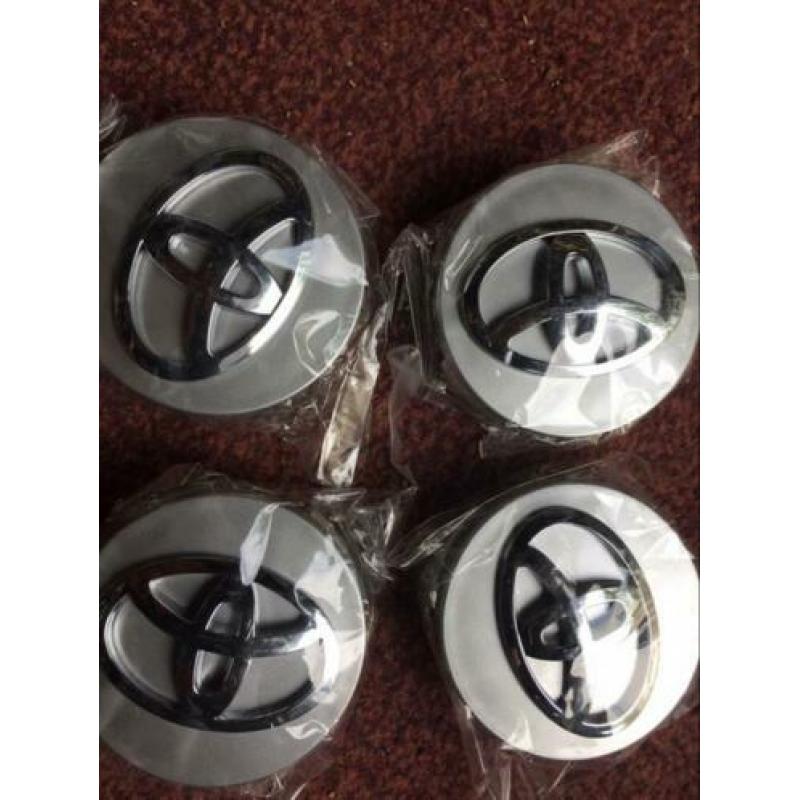 Naafdoppen Toyota naafkappen 57 mm 60 mm 62 mm