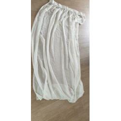 Mooie vitrage met loodveter 3x105 cm breed 236 cm hoog