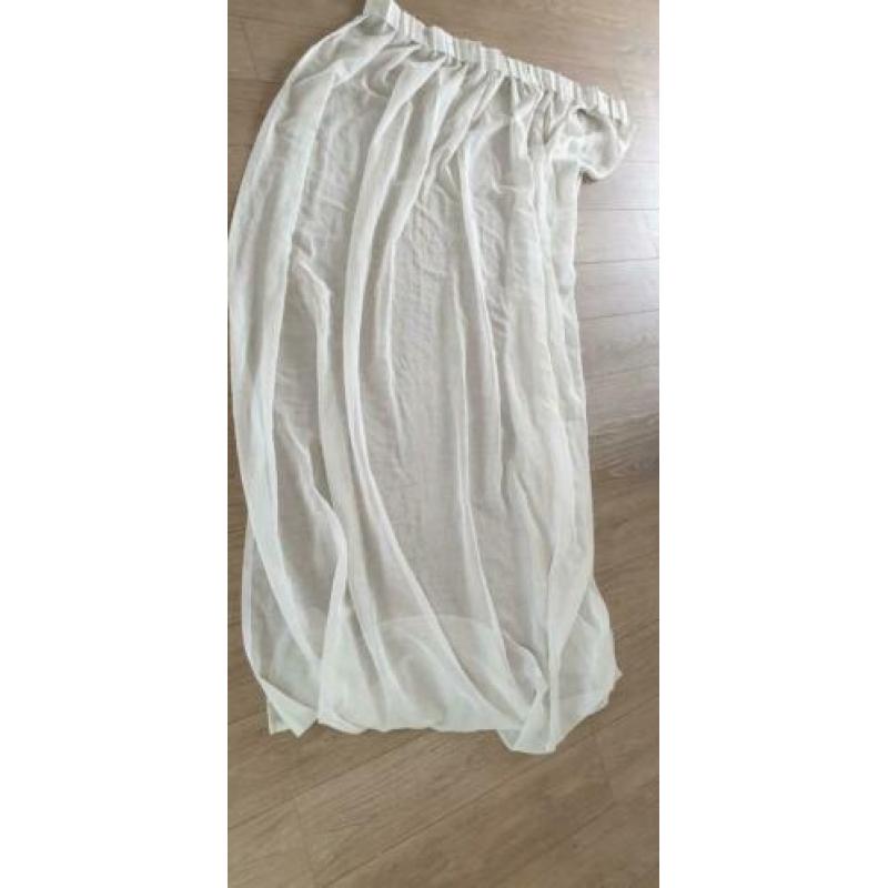 Mooie vitrage met loodveter 3x105 cm breed 236 cm hoog