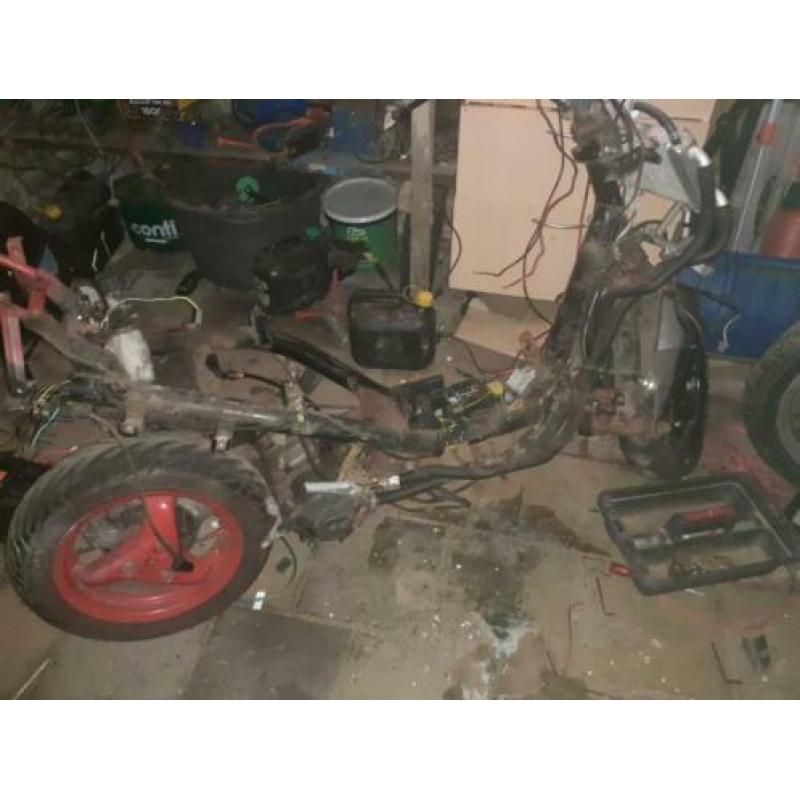 Peugeot speedfight 2