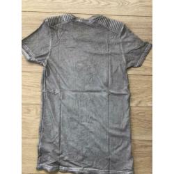 Pure white t-shirt maar S, stonegrey helemaal nieuw!