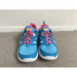 Blauwe Nike schoenen maat 38