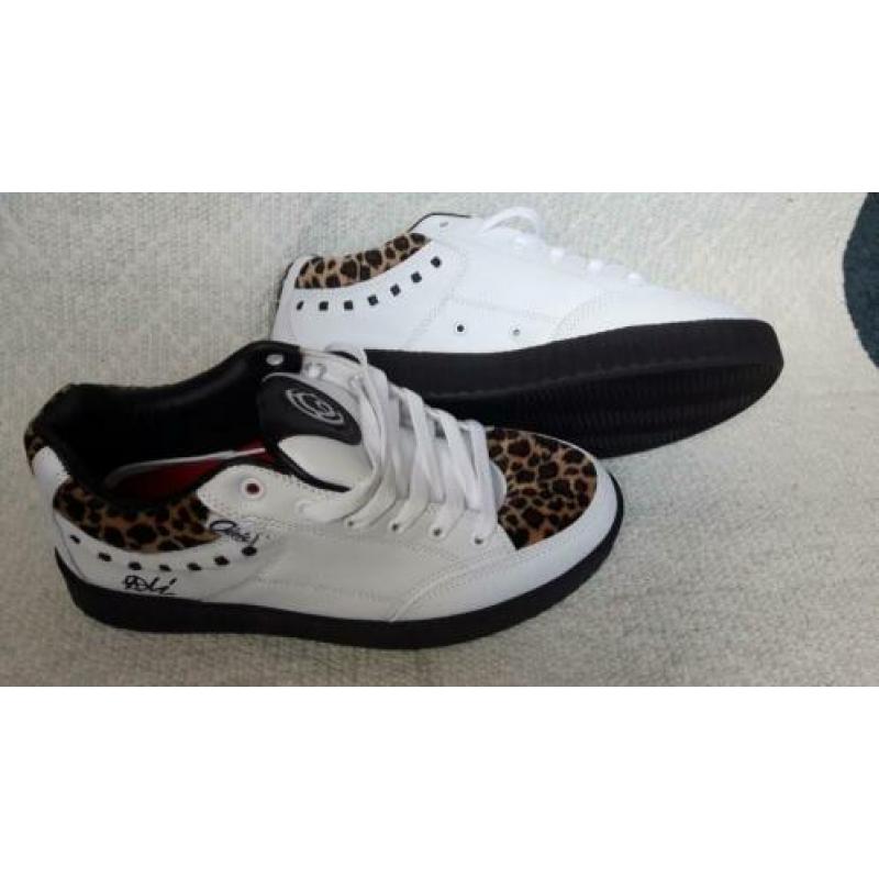 NIeuW! Witte Osiris sneakers met luipaardprint 45