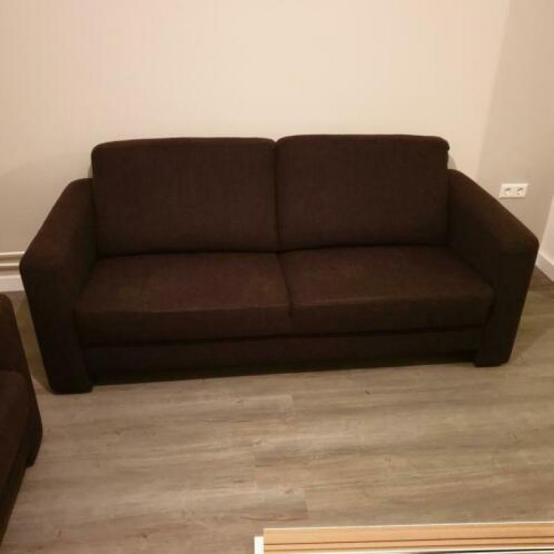 3 nette bruine banken