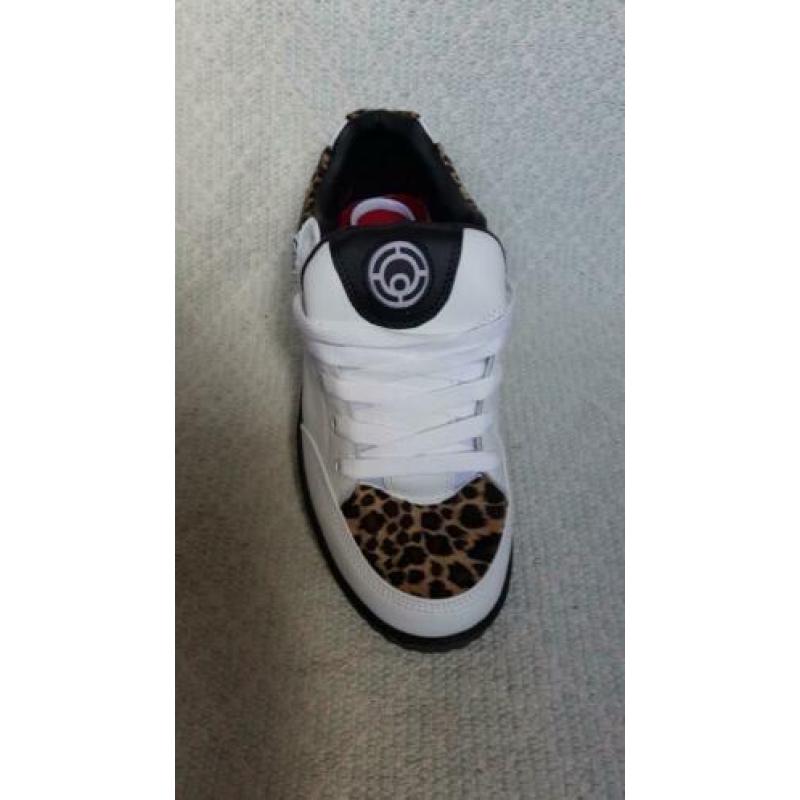 NIeuW! Witte Osiris sneakers met luipaardprint 45